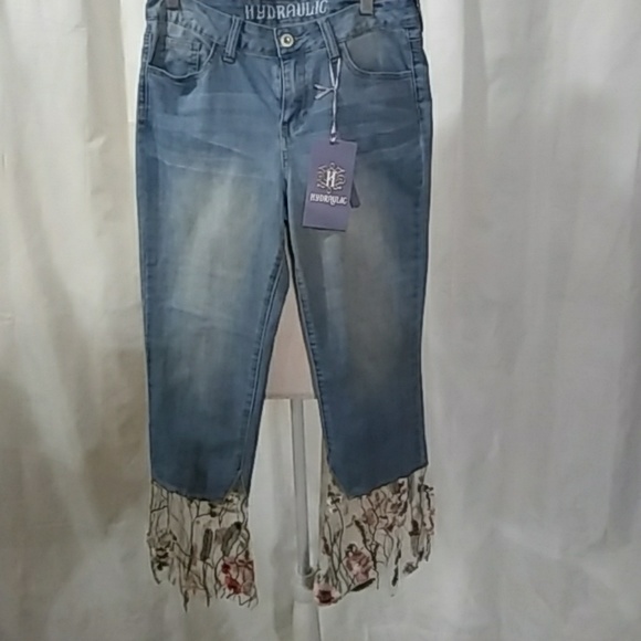 Jeans - Picture 1 of 6